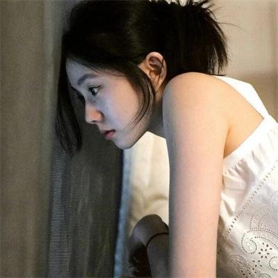 初行